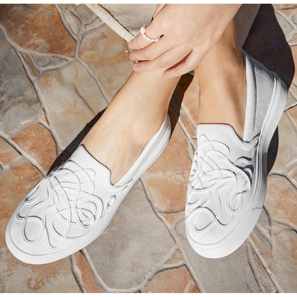 Vivaia Slip-On Sneakers Women 8 Cream Knit Embroidered Swirl Sustainable Flat